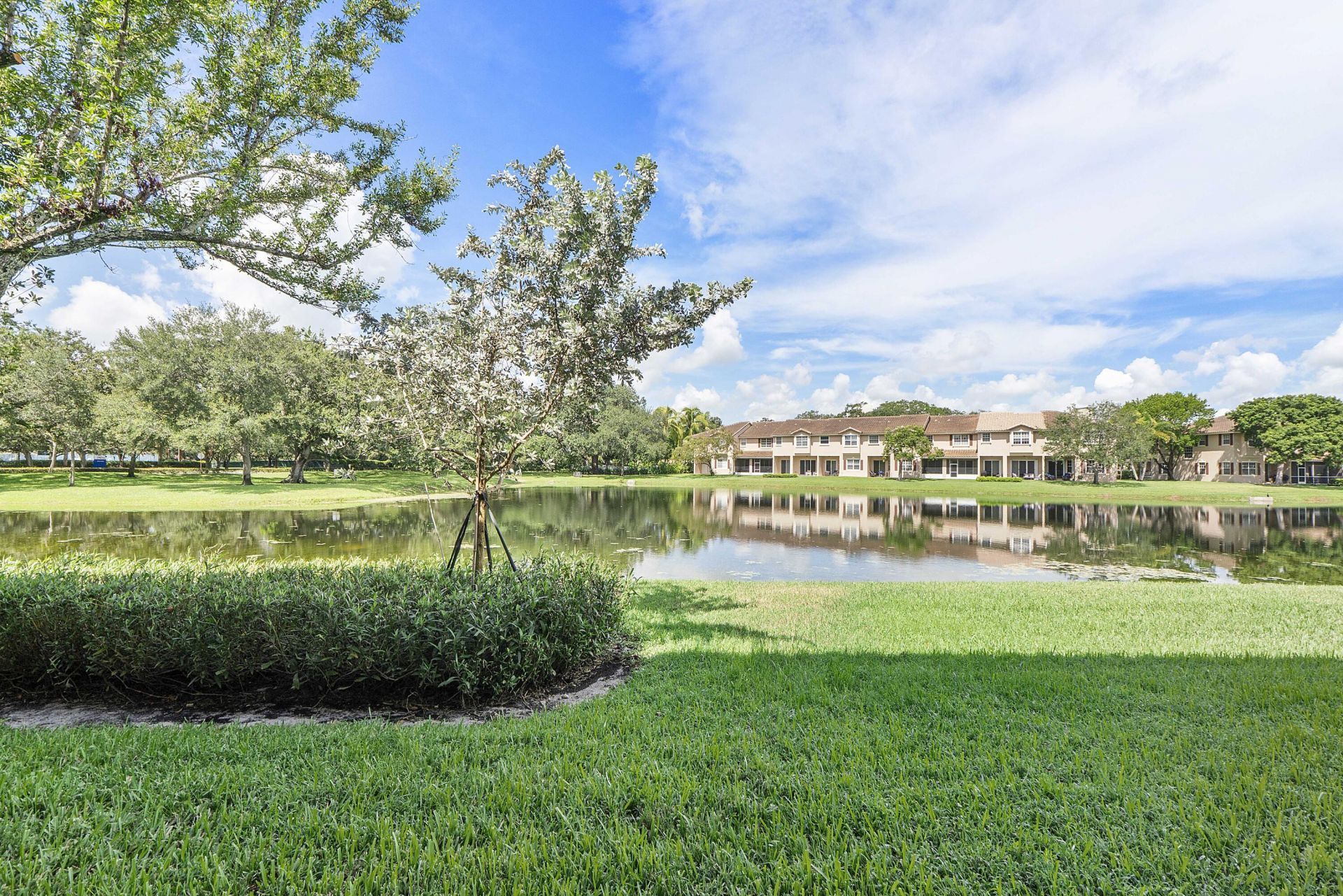 3505 Lakeside Drive, Davie, FL 33328 Photo