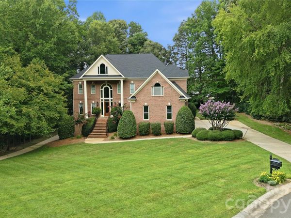 1009 Honors Court , Waxhaw, NC 28173
