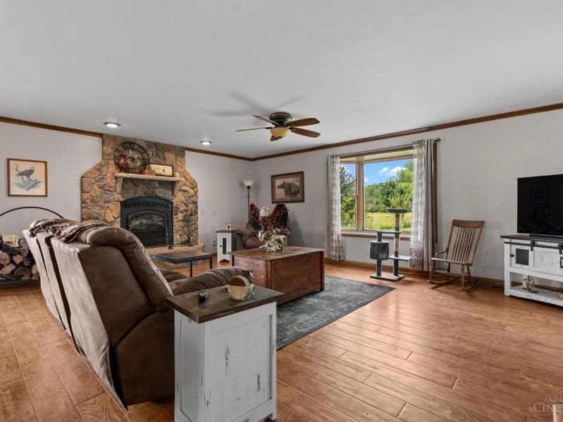 4585 S Dayton Brandt Road, New Carlisle, OH 45344 Photo 5
