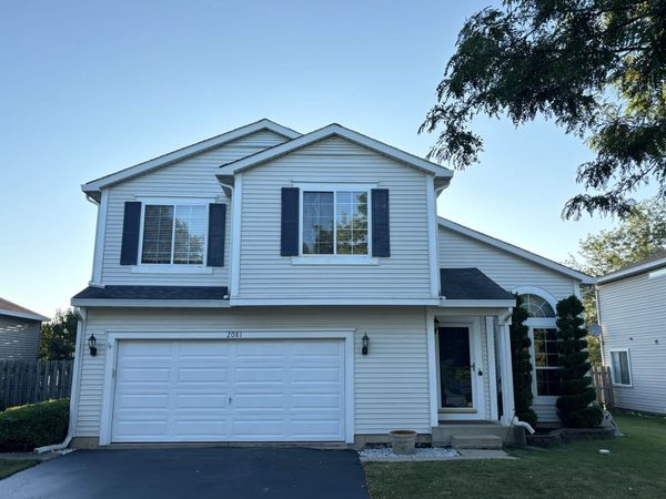 2081 Litchfield Lane , Lake In The Hills, IL 60156