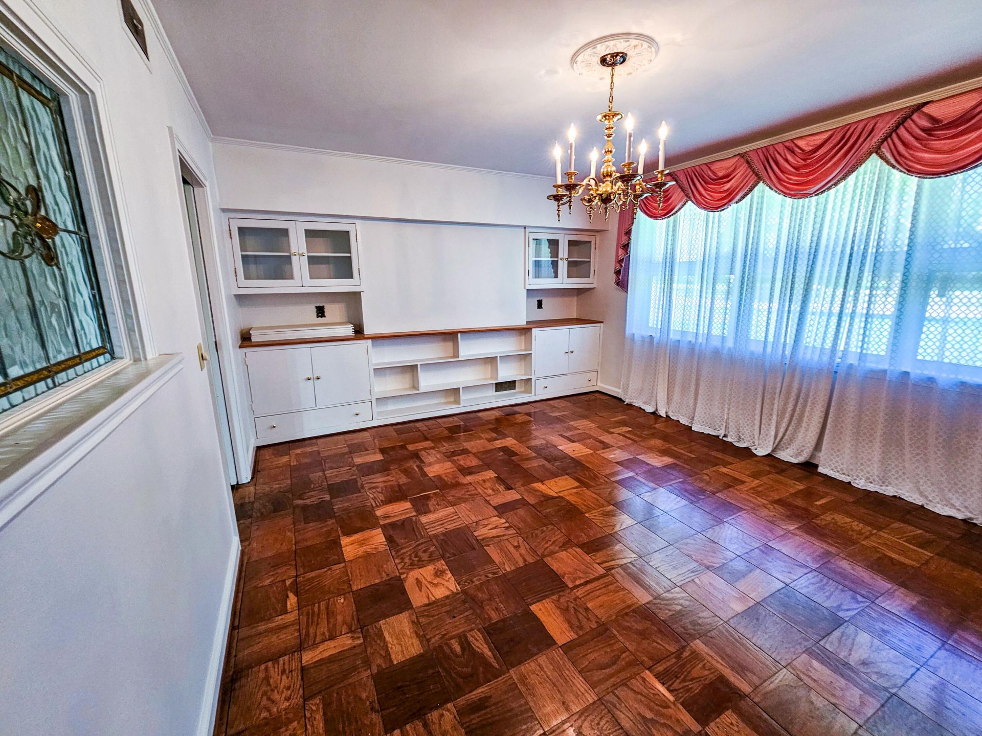 201 Overhill Road Photo 13