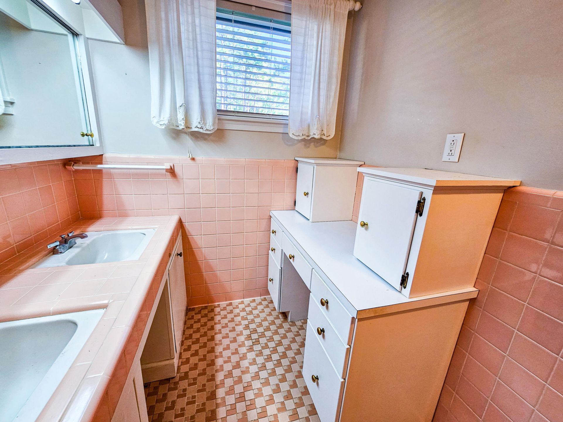 201 Overhill Road Photo 46