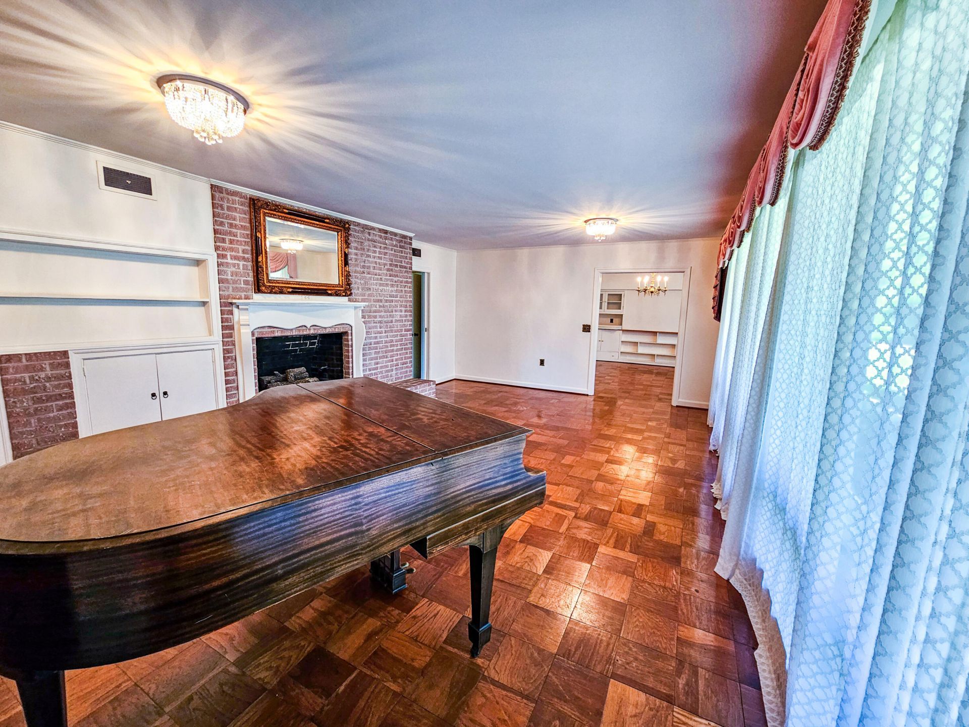 201 Overhill Road Photo 6