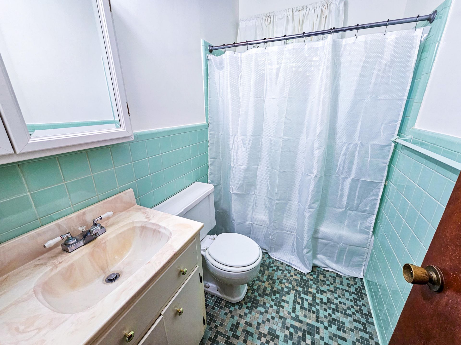 201 Overhill Road Photo 64