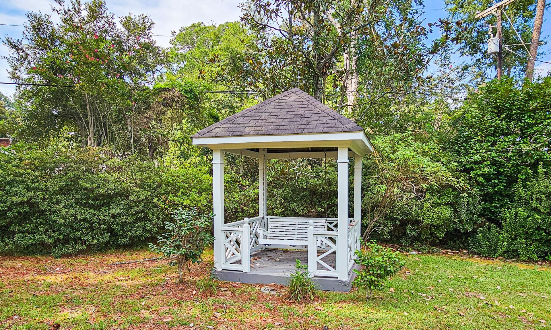 201 Overhill Road Photo 75