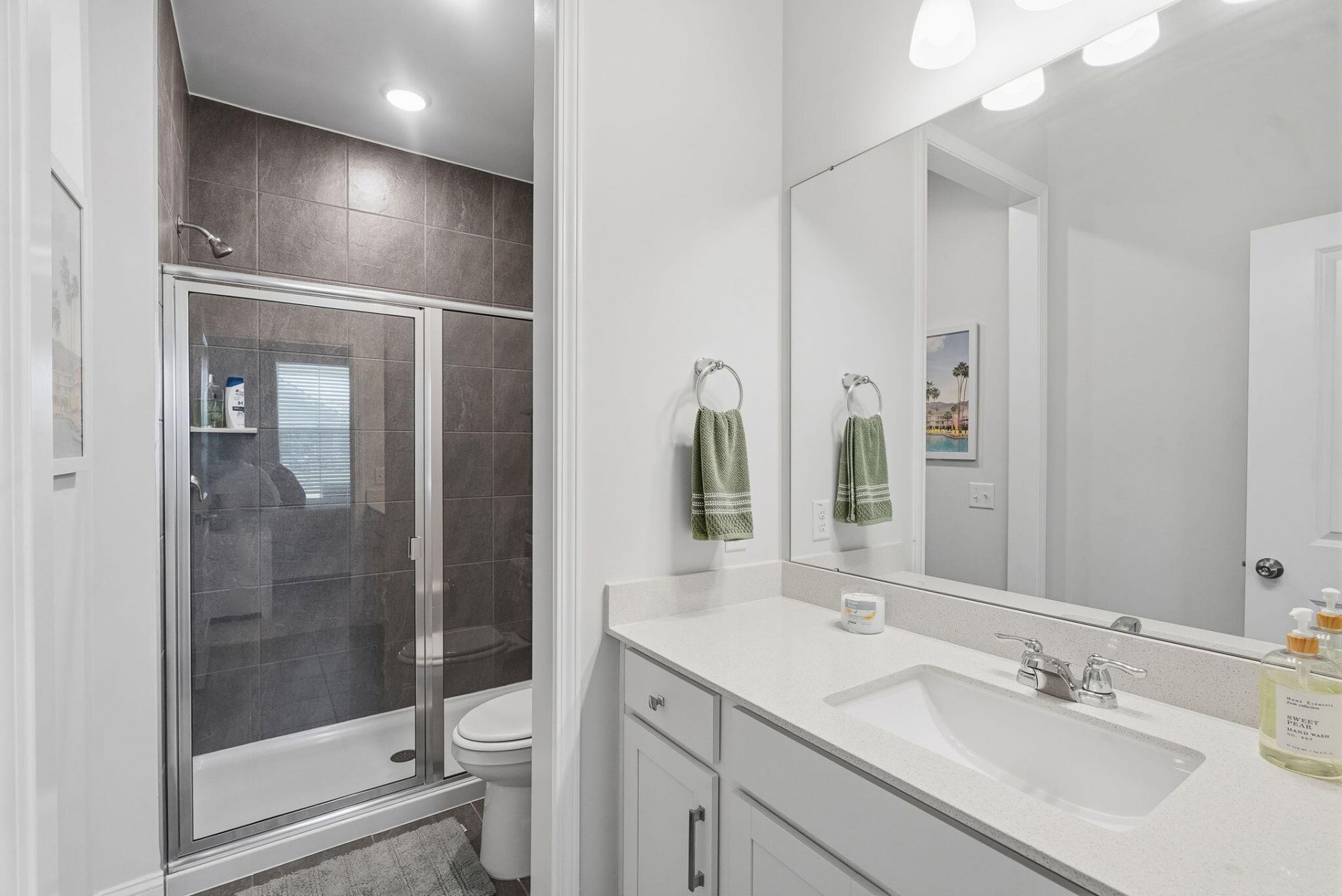 532 Pink Lily Lane Photo 33