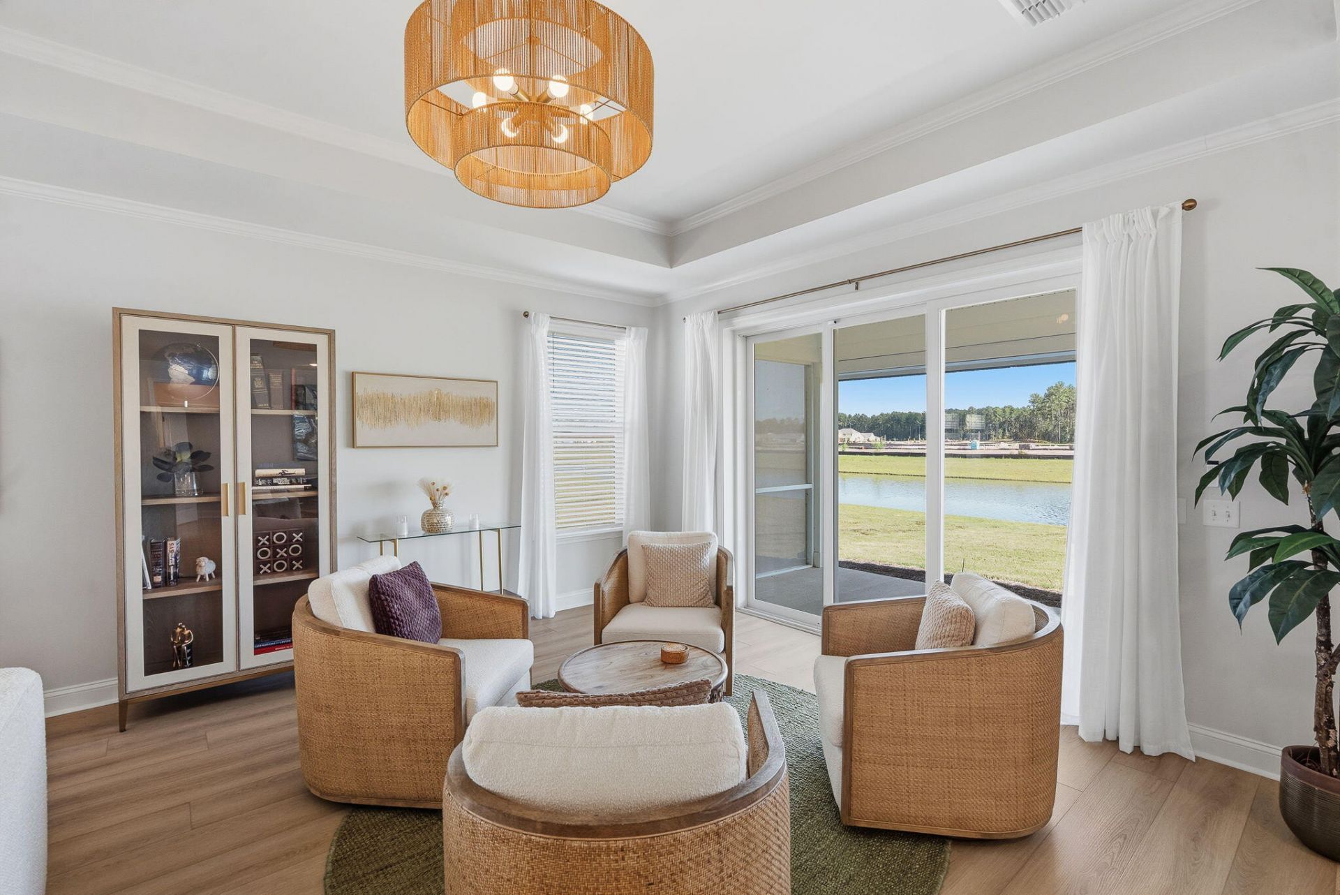 532 Pink Lily Lane Photo 8