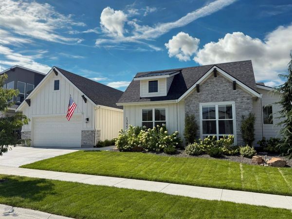 13427 N Hazel Grouse Way, Boise, ID 83714