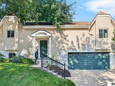 8502 S 143rd Street, Omaha, NE 68138