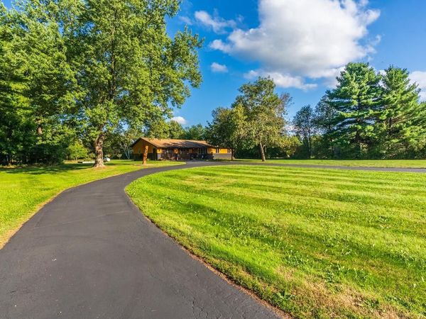 2006 PLEASANT DRIVE, Kronenwetter, WI 54455