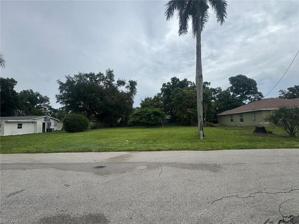 653 Oleander AVE , FORT MYERS, FL 33916