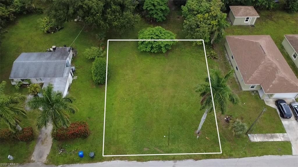 653 Oleander Ave, Fort Myers, FL 33916 Photo