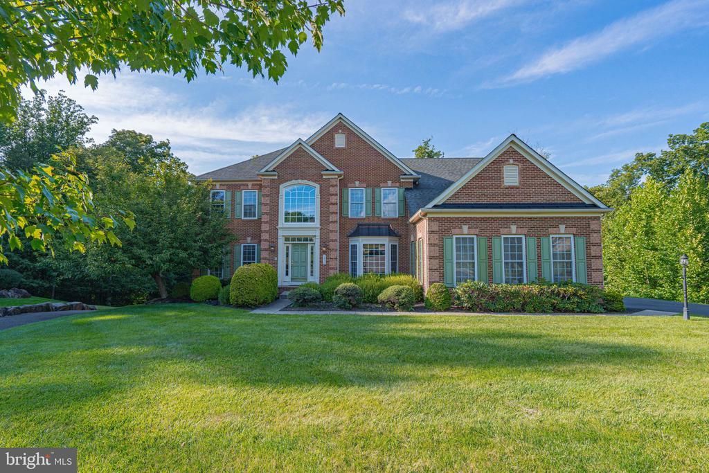 1856 BUTTONWOOD LANE , QUAKERTOWN, PA 18951