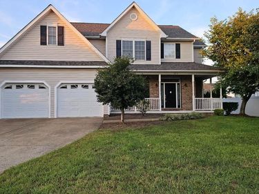 202 COOL SPRING DRIVE, STEPHENS CITY, VA 22655