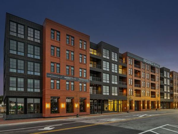 11 W Prospect Avenue , Unit 303, Mount Prospect, IL 60056
