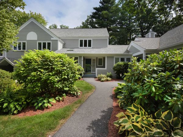 42 Dogwood Drive, Nashua, NH 03062