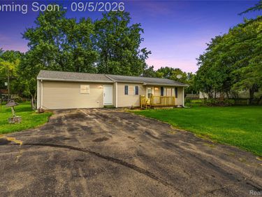 2071 E Dodge Road, Thetford Township, Mi 48420