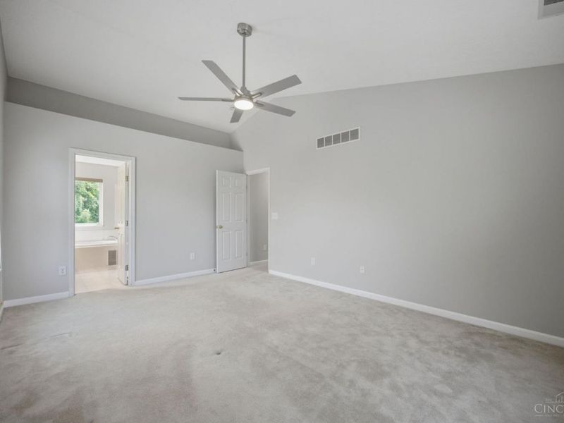 7765 Hedgewood Circle, Deerfield Township, OH 45040 Photo 40