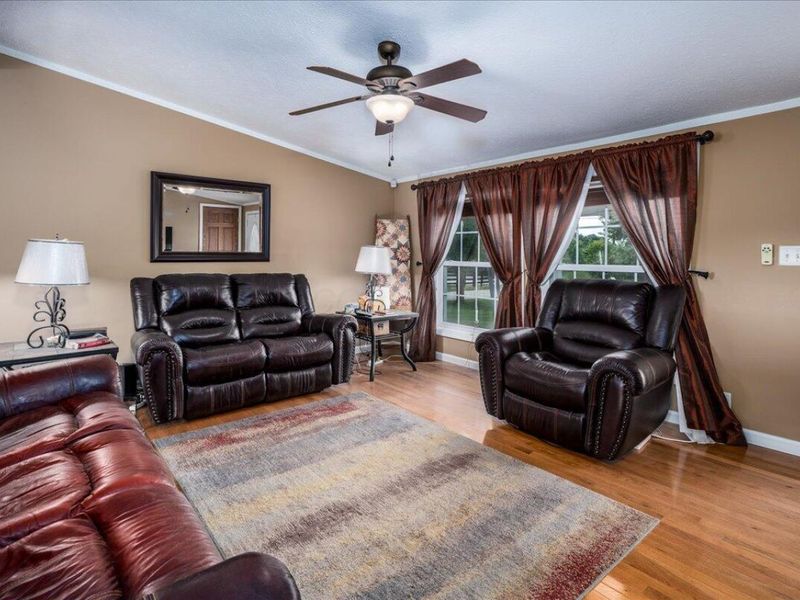 968 Shepherd Road , Frankfort, OH 45628 Photo 8