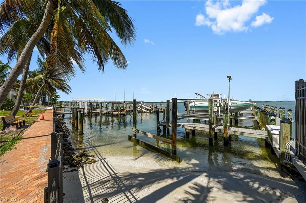 8401 Estero Blvd , Unit 304, Fort Myers Beach, FL 33931 Photo