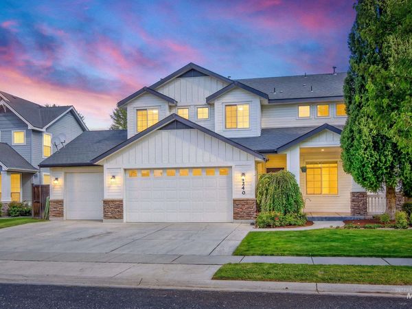 1240 W Barrymore, Meridian, ID 83646