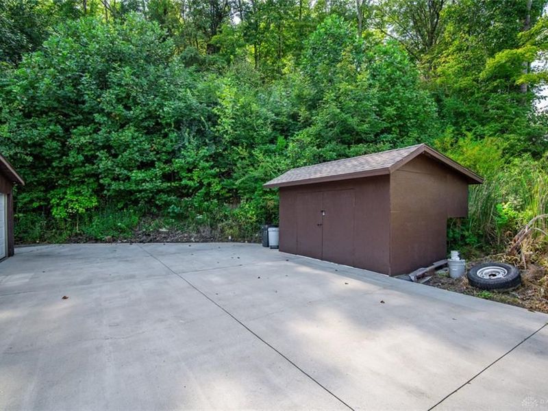 10526 Mudlick Road, Germantown, OH 45327 Photo 6