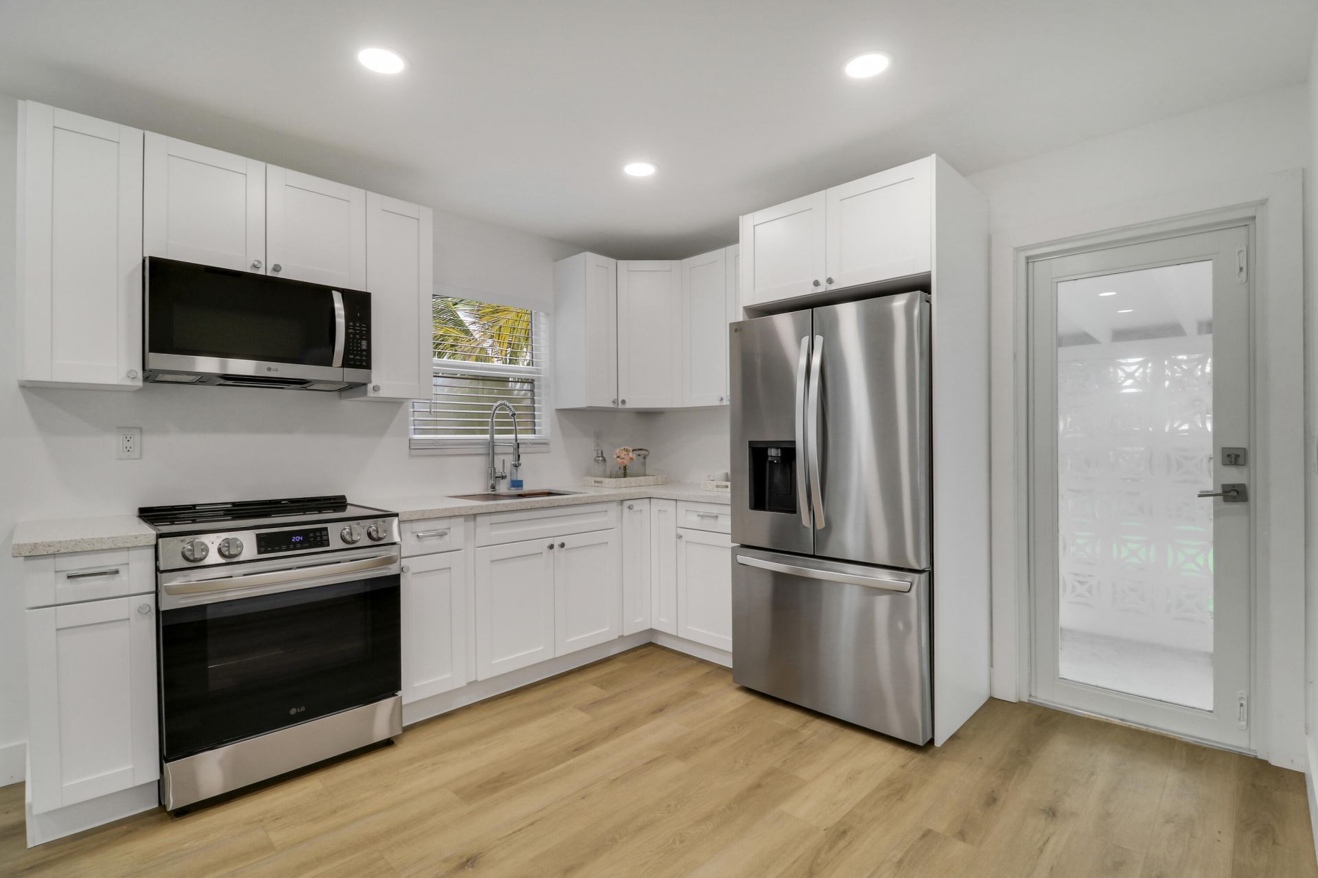 2516 Lorraine Court, North Palm Beach, FL 33403 Photo