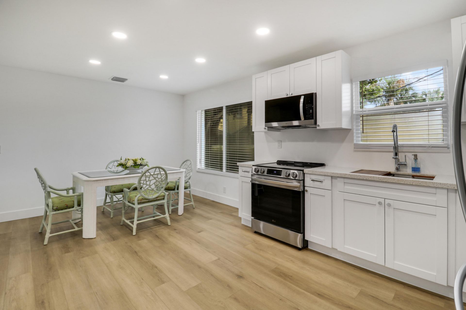 2516 Lorraine Court, North Palm Beach, FL 33403 Photo