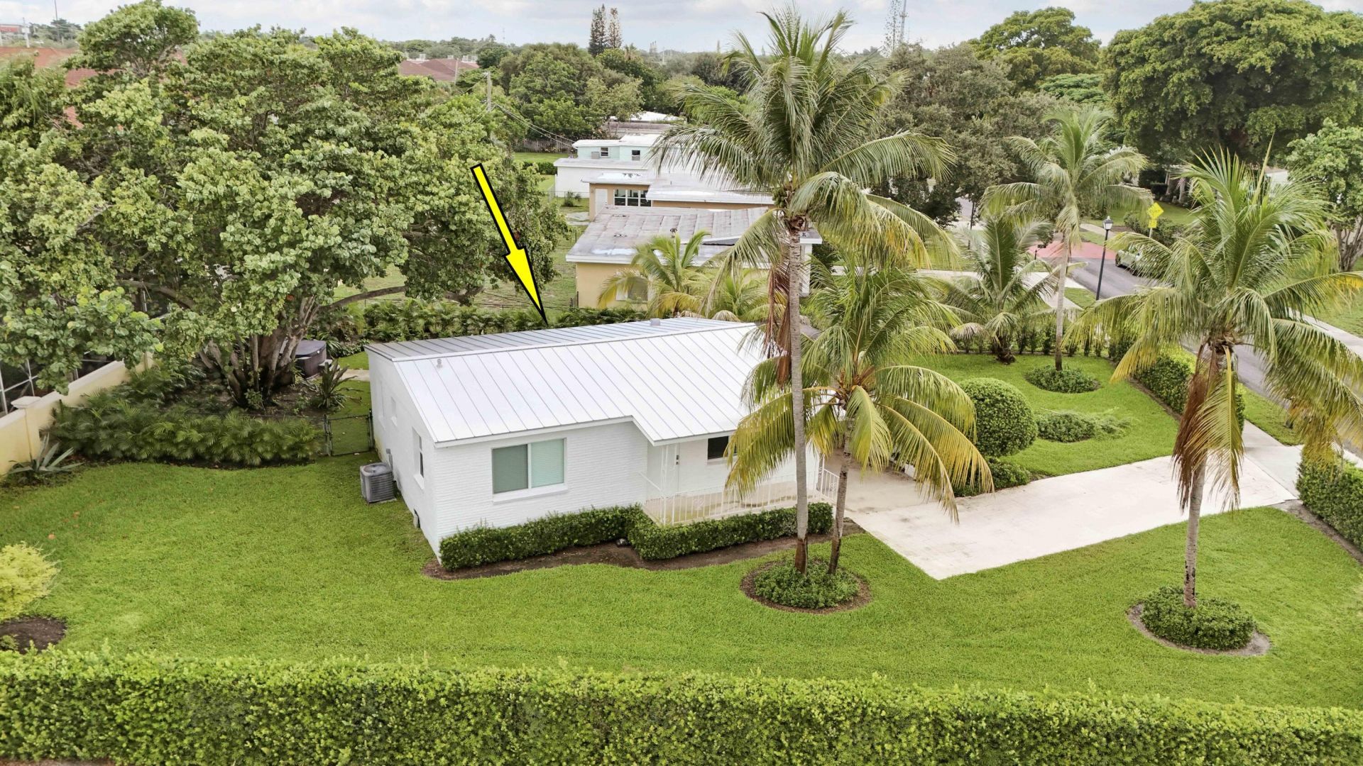2516 Lorraine Court, North Palm Beach, FL 33403 Photo