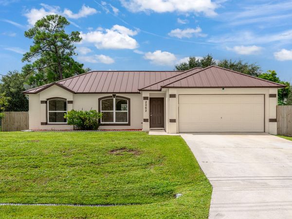 2062 SW JANETTE Avenue, Port St. Lucie, FL 34953
