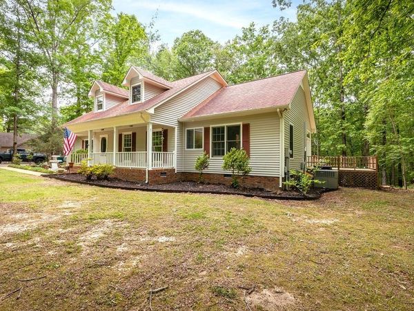 979 Paige Dr , Lawrenceburg, TN 38464