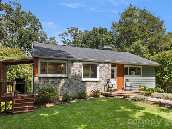 33 Maywood Road, Asheville, NC 28804