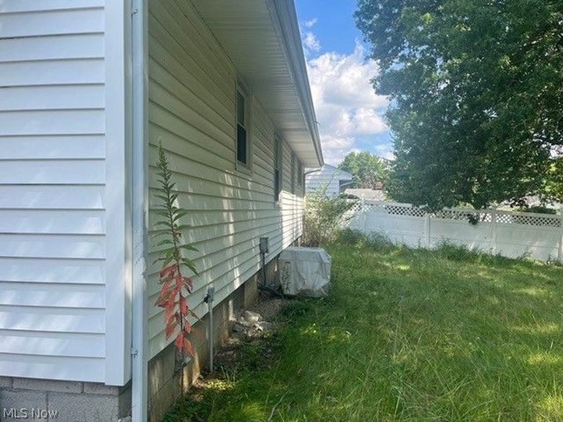1921 Cover Drive, Poland, OH 44514 Photo 11