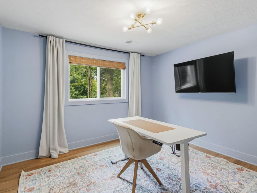Property Image 28