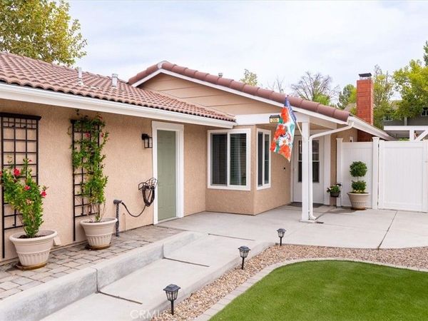 205 Honeysuckle , Paso Robles, CA 93446