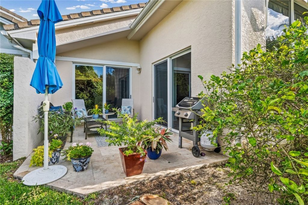 240 S Peppertree Drive, Vero Beach, FL 32963 Photo