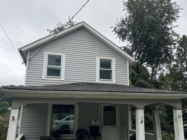 89 W Enterprise Street, Glen Lyon, PA 18617