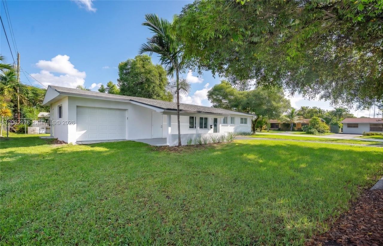 10441 SW 46th Ter , Miami, FL 33165 Photo
