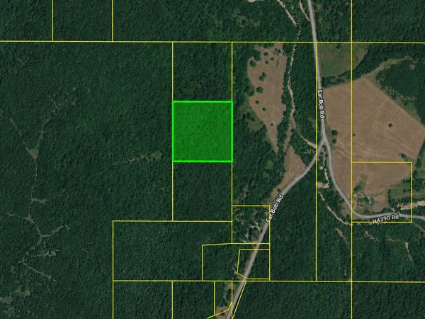 Earbob Road , Locust Grove, OK 74352