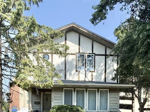 135 Aurora Avenue , Naperville, IL 60540