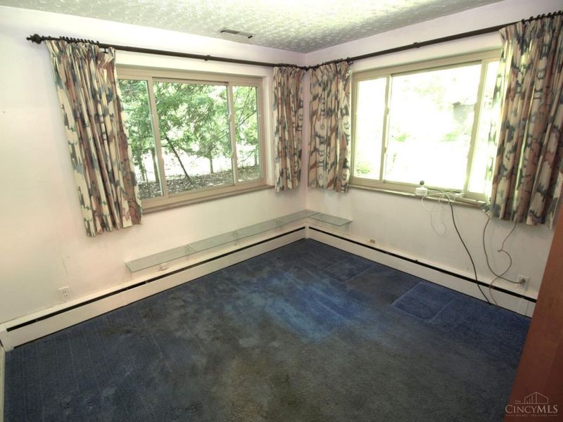 9460 Maple Knoll Drive, Colerain Township, OH 45251 Photo 14
