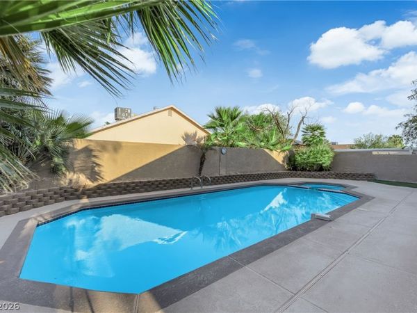 2353 Moorpark Way , Henderson, NV 89014