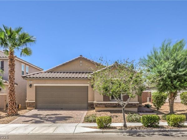 6221 Silver Bank Street, North Las Vegas, NV 89031