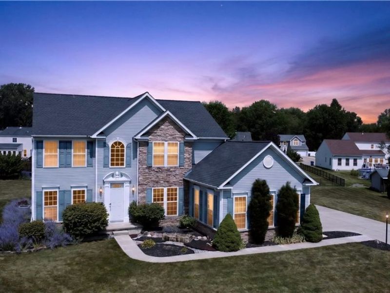 9328 Buttercup Court, North Ridgeville, OH 44039 Photo 3