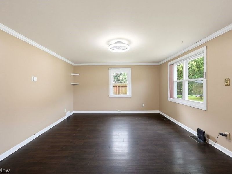 2195 Par Drive, Akron, OH 44312 Photo 12