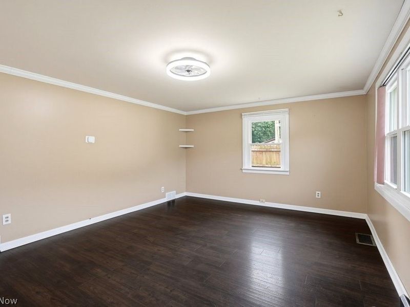 2195 Par Drive, Akron, OH 44312 Photo 13