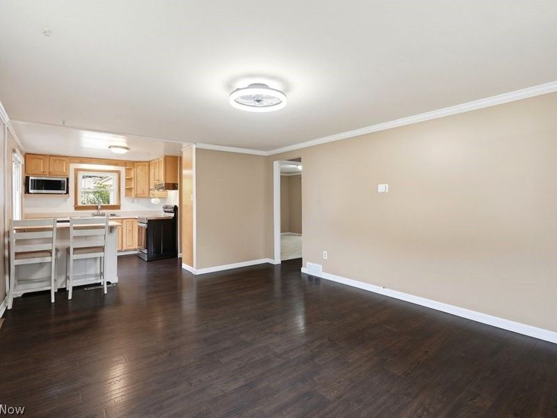 2195 Par Drive, Akron, OH 44312 Photo 14