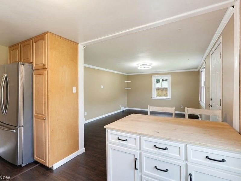 2195 Par Drive, Akron, OH 44312 Photo 20