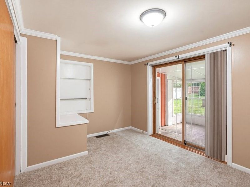 2195 Par Drive, Akron, OH 44312 Photo 25