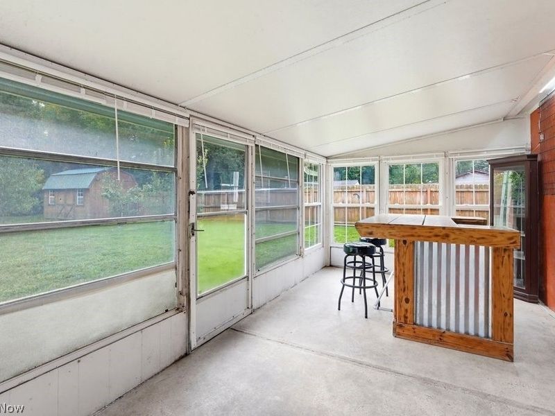 2195 Par Drive, Akron, OH 44312 Photo 27